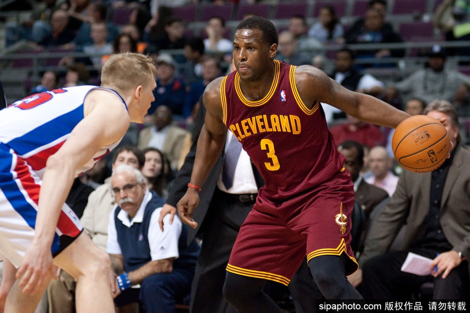 浪子回头or坑苦湖人？维特斯在开启新篇章 霍华德是他榜样