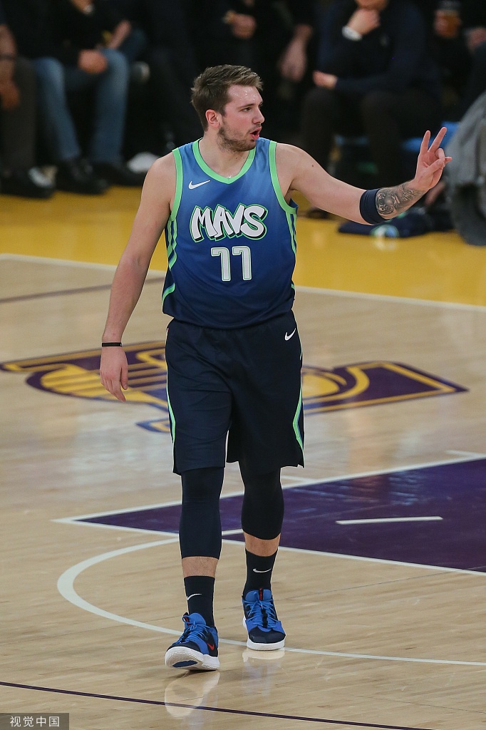 [常规赛]独行侠114-100湖人