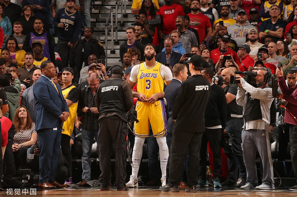 [NBA常规赛]湖人114-110鹈鹕