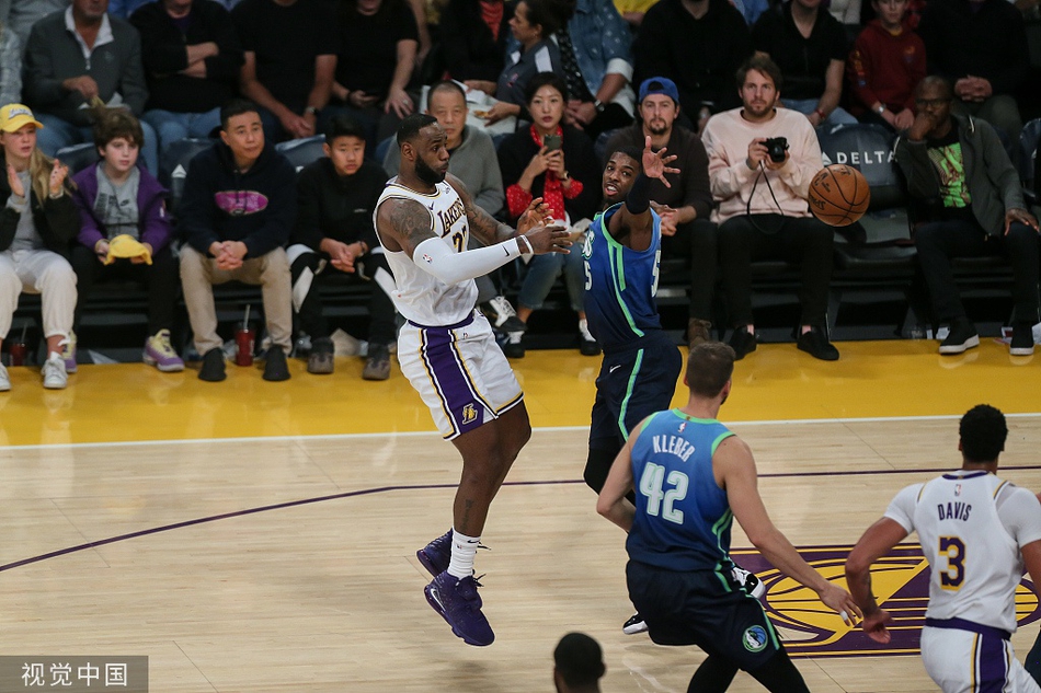 [常规赛]独行侠114-100湖人