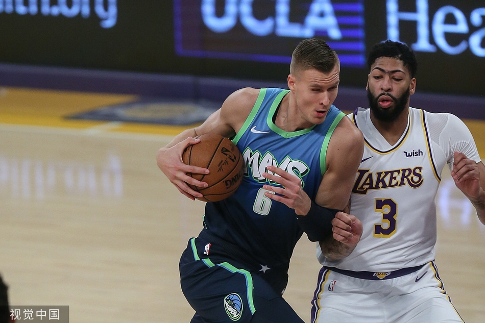 [常规赛]独行侠114-100湖人