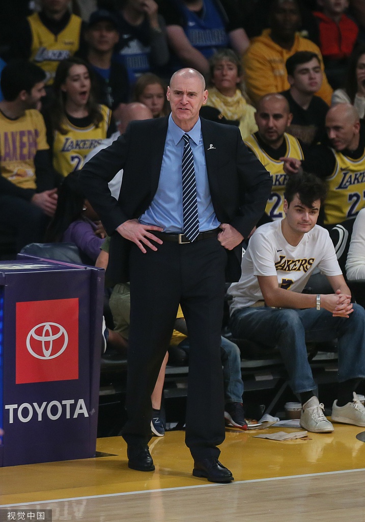 [常规赛]独行侠114-100湖人