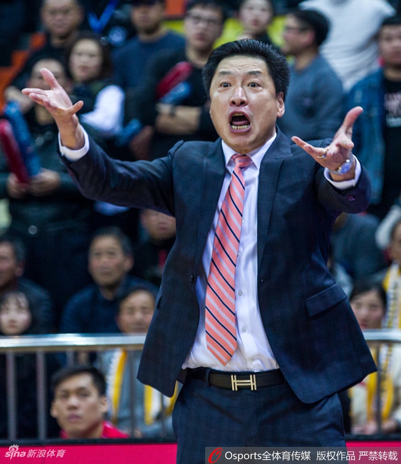 CBA第19轮:广厦95-100辽宁