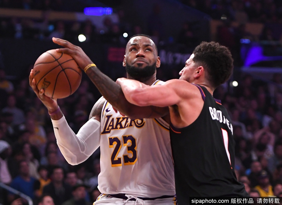 [NBA常规赛]湖人117-107太阳