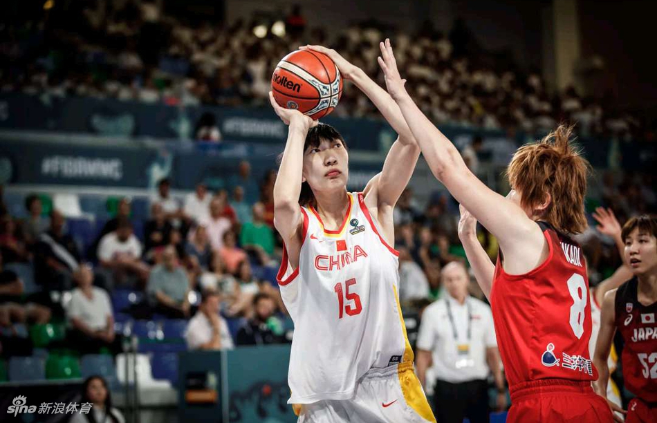 世界杯-中国女篮87-81胜日本进8强