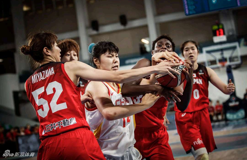 世界杯-中国女篮87-81胜日本进8强