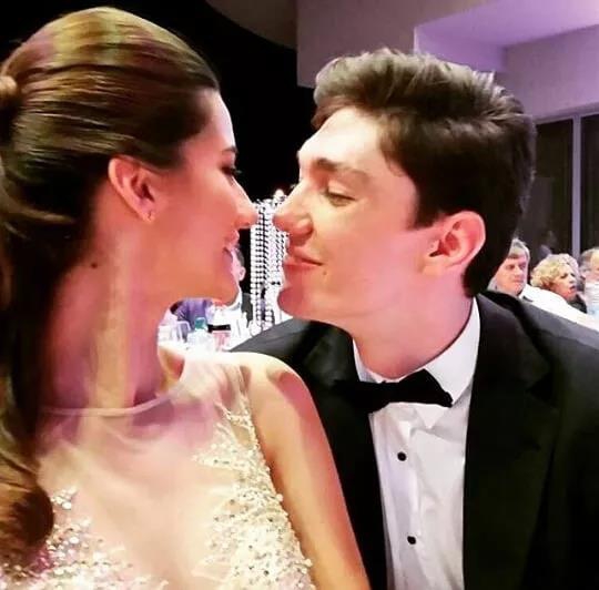 土耳其勒布朗真乃人生赢家！女友是排球运动员，颜值极高身材修长