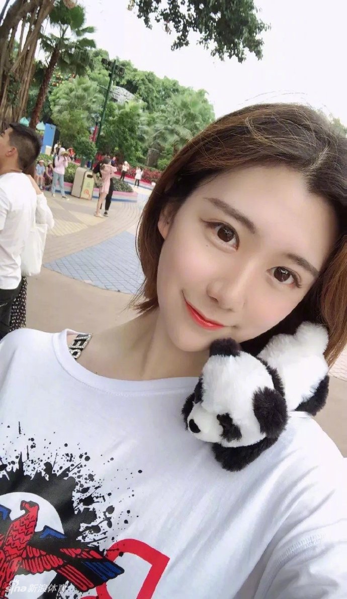 山东啦啦宝贝被誉为胶东林允儿