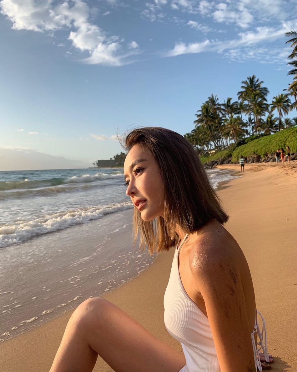 健身网红身材诱人 完美曲线你给打几分?