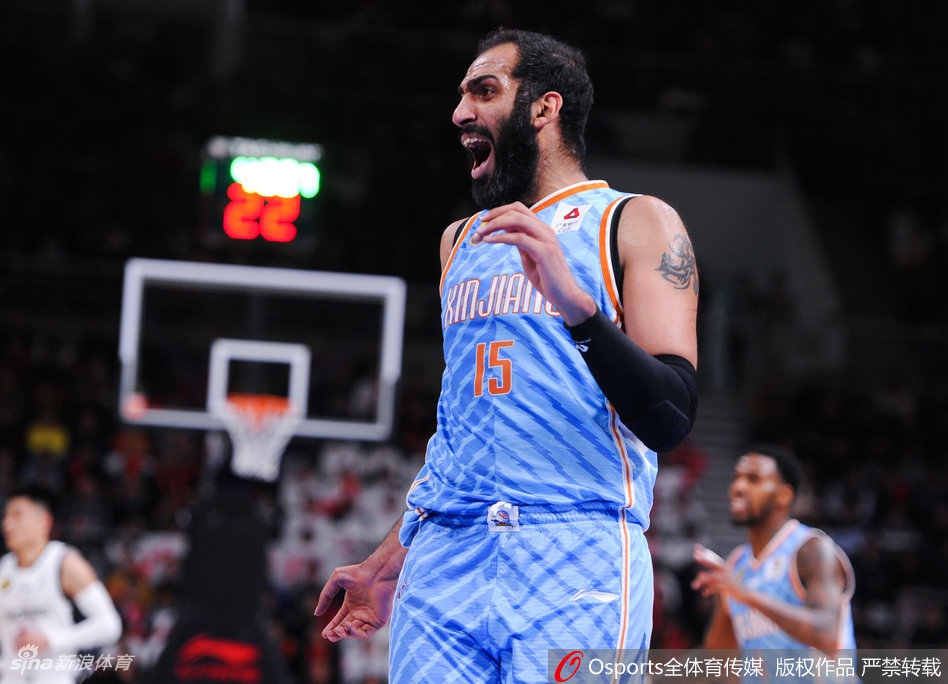 CBA第34轮:辽宁117-103新疆