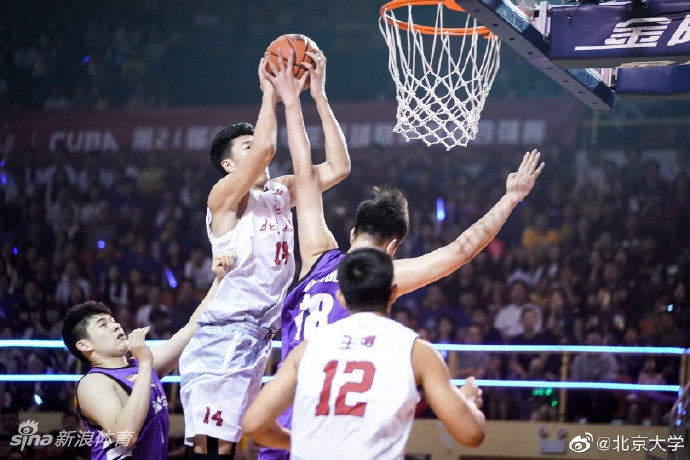 北大胜清华夺CUBA三连冠 姚明颁奖马布里现身