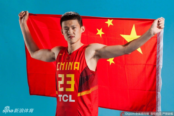 有一种美丽的颜色叫中国红