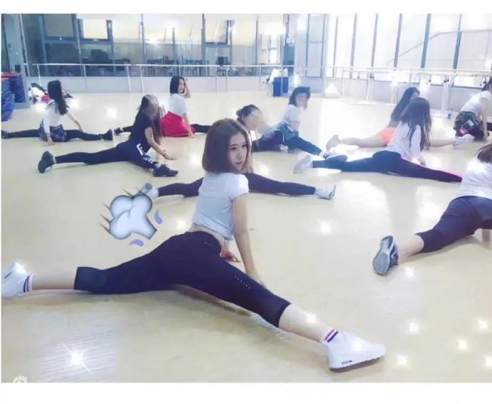 山东啦啦宝贝被誉为胶东林允儿