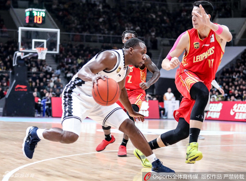 CBA第41轮：辽宁111-100深圳