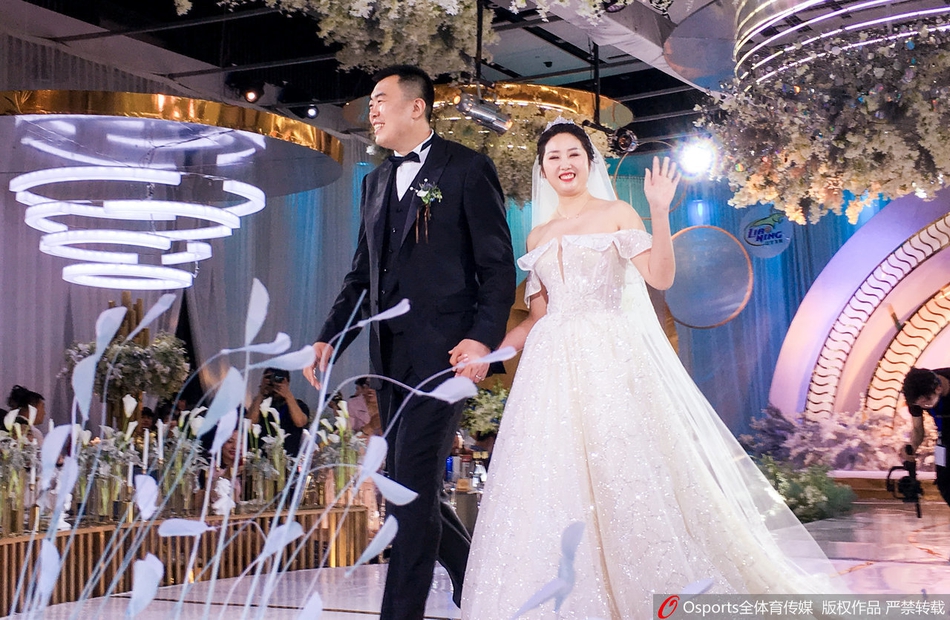 七夕情人节 盘点中国篮坛浪漫瞬间