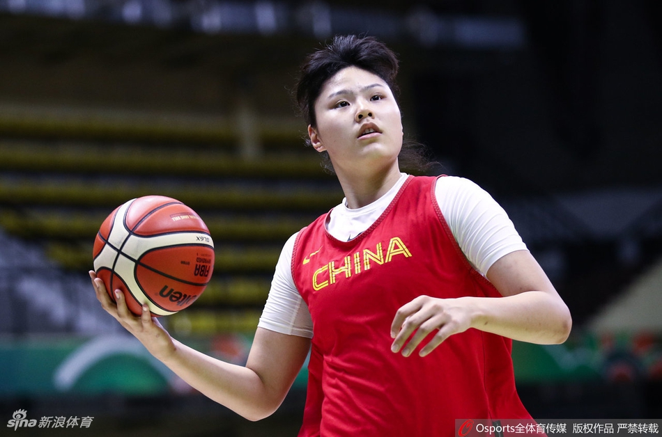 亚洲杯在即中国女篮积极备战