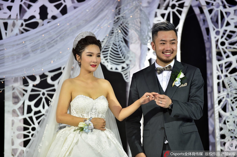 七夕情人节 盘点中国篮坛浪漫瞬间