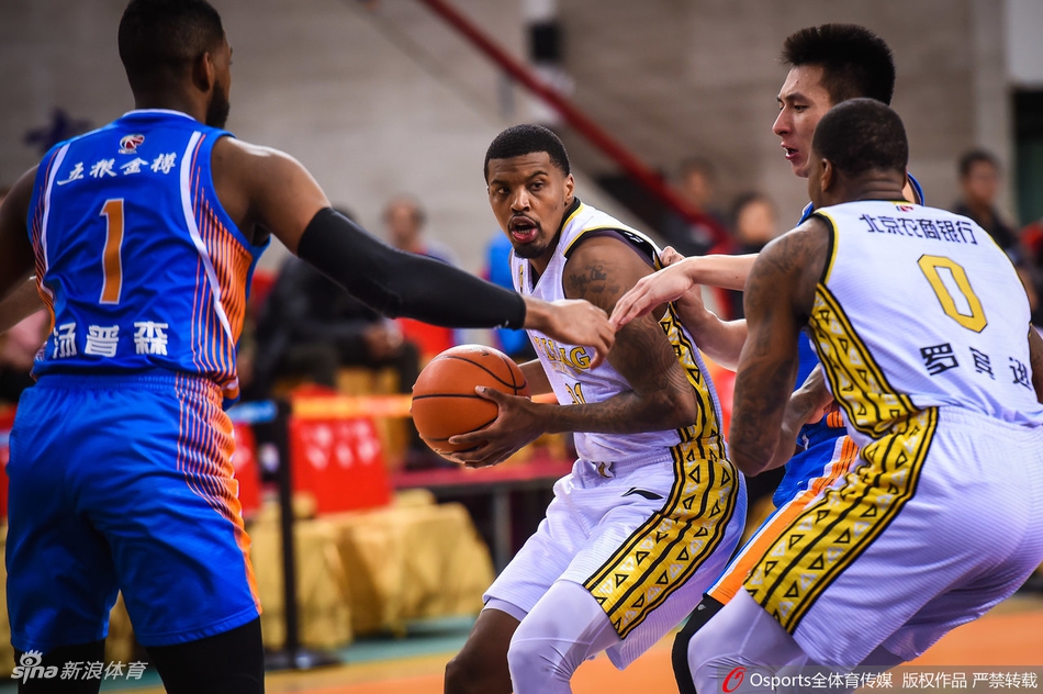 CBA第43轮第二比赛日精彩瞬间