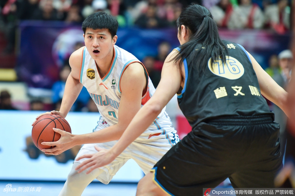 CBA第44轮第二日精彩瞬间