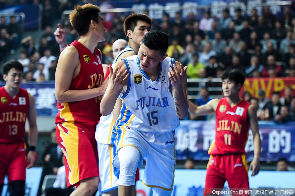 季后赛12进8:福建111-105吉林