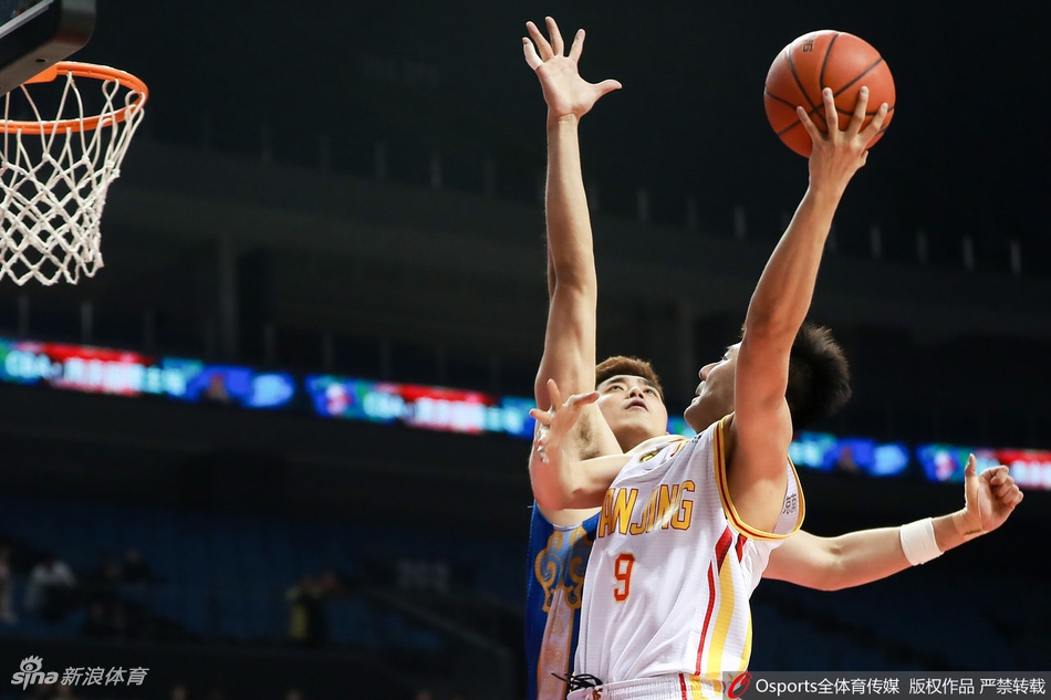 CBA第43轮第二比赛日精彩瞬间