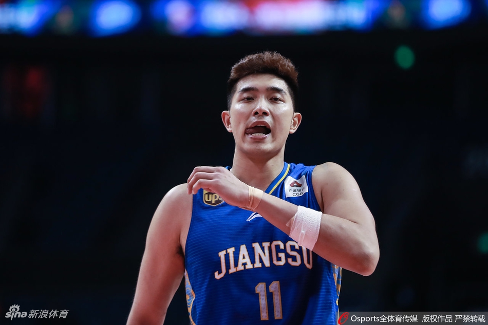 CBA第43轮第二比赛日精彩瞬间