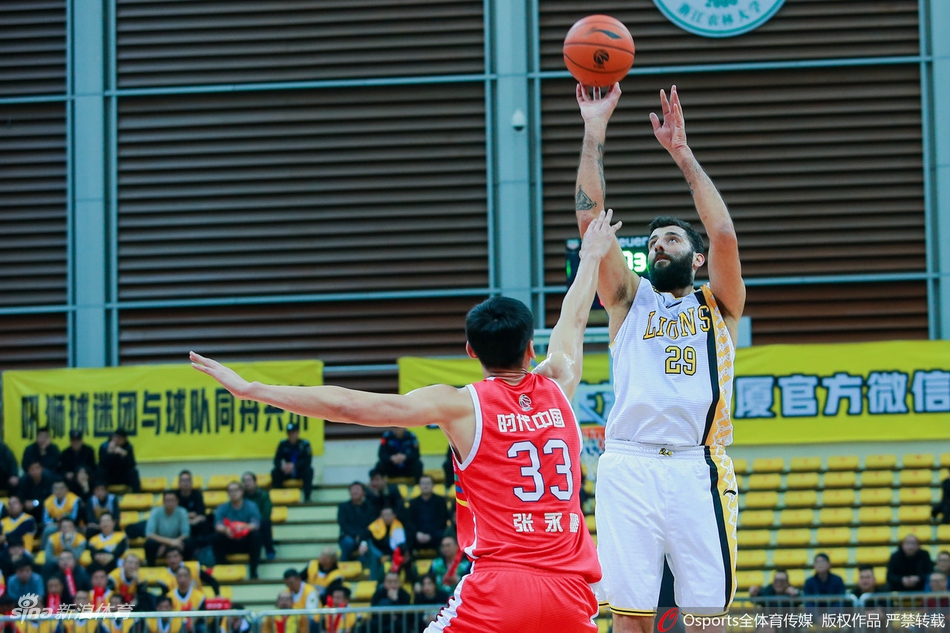 CBA第44轮:广厦117-106广州