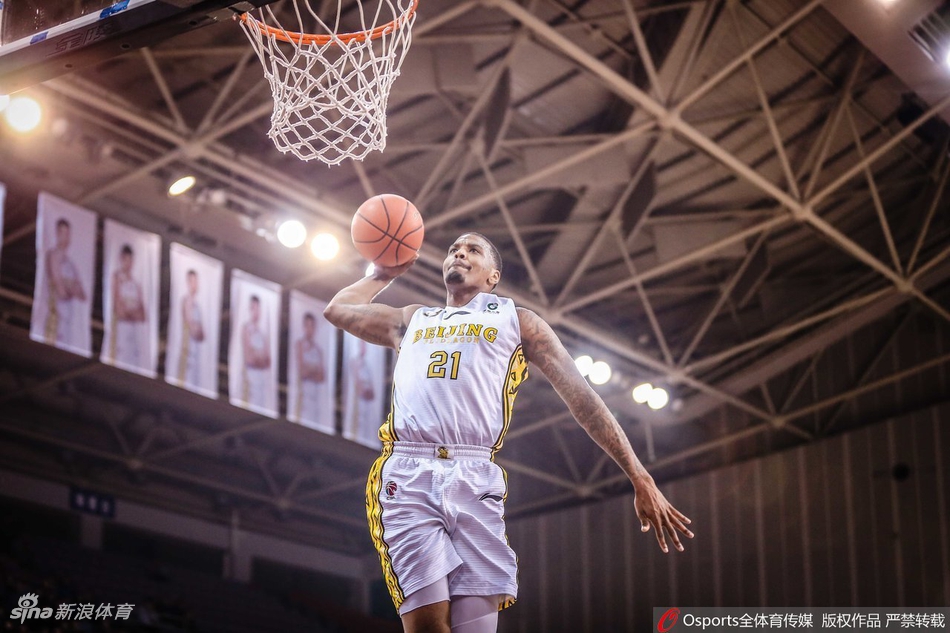 CBA第44轮第二日精彩瞬间