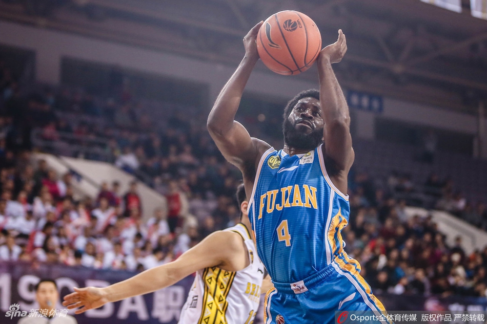 CBA第44轮第二日精彩瞬间