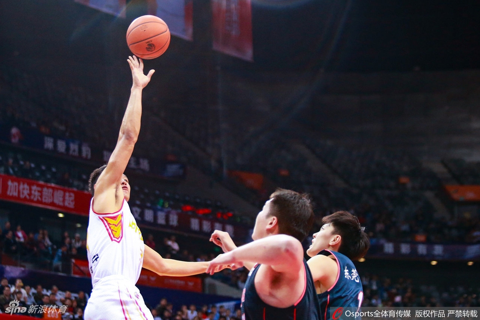 CBA第46轮:深圳114-128广东