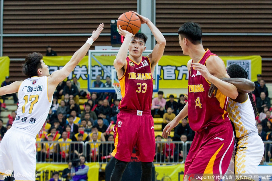 季后赛12进8:广厦117-125浙江