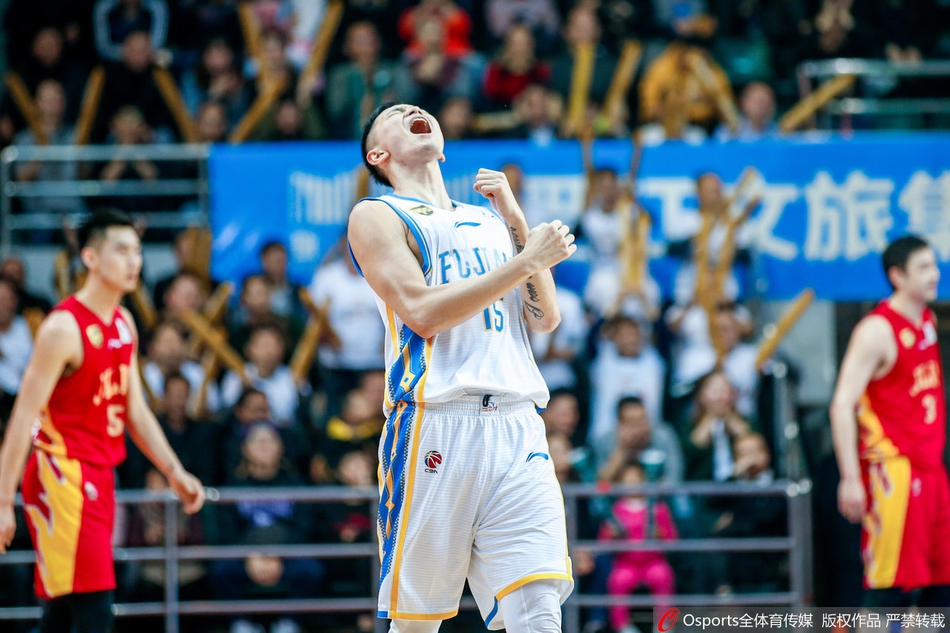 季后赛12进8:福建111-105吉林