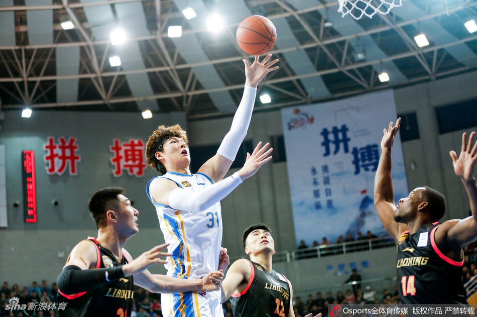 CBA1/4决赛：福建102-106辽宁