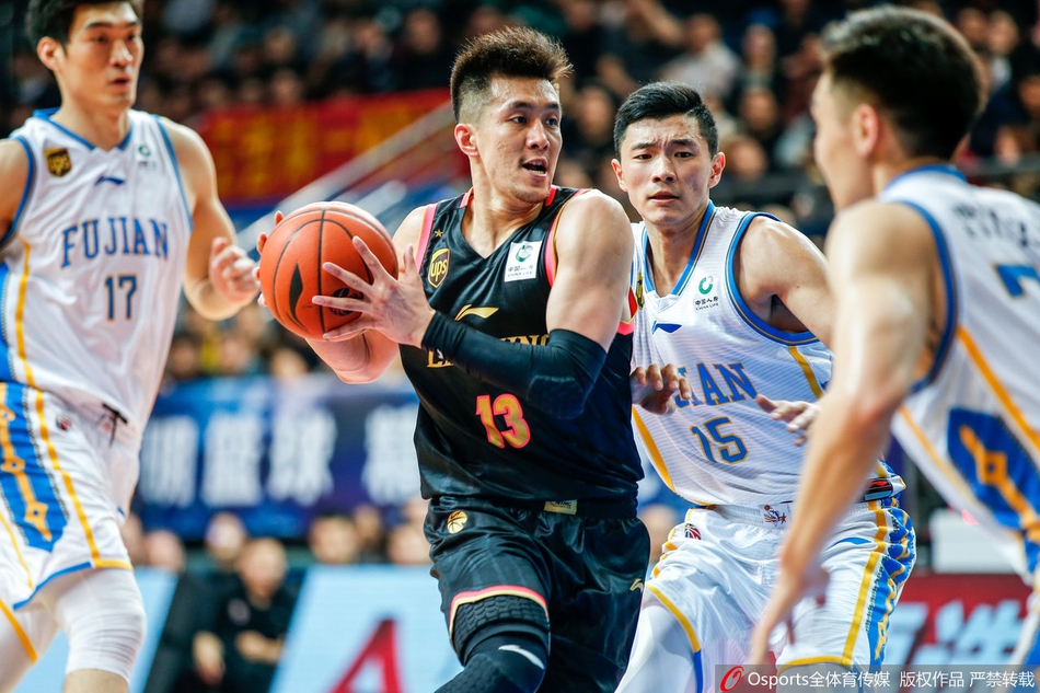 CBA1/4决赛：福建102-106辽宁