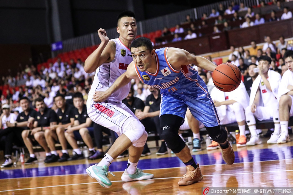 季前赛-赵睿35分广东险胜新疆