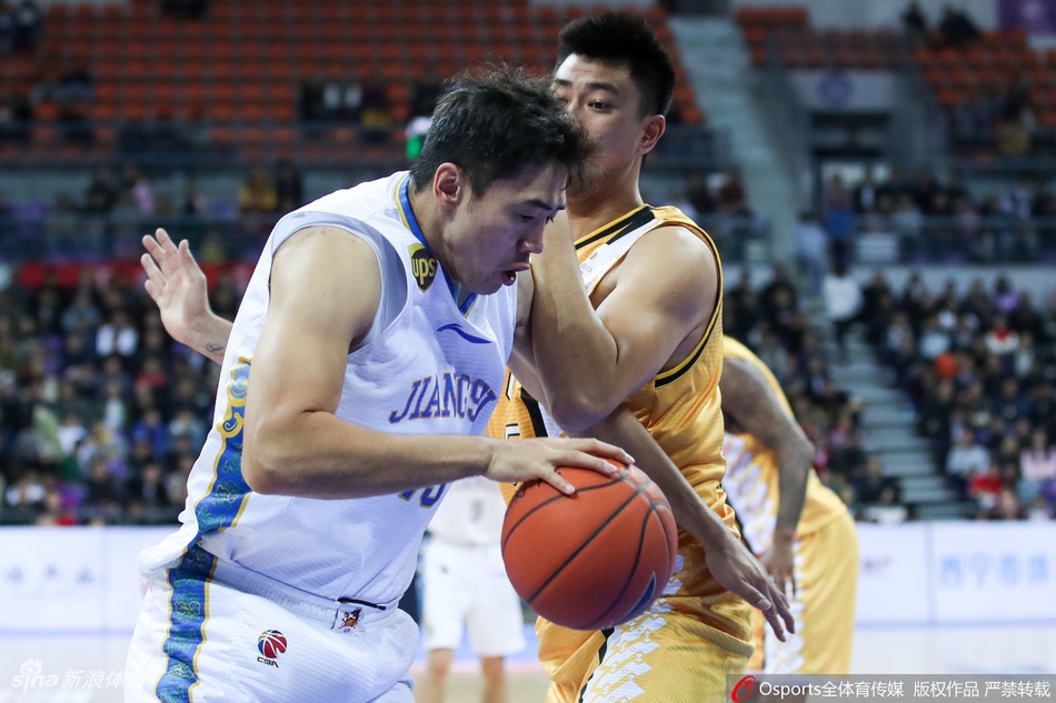 季前赛-胡金秋25+12广厦胜肯帝亚