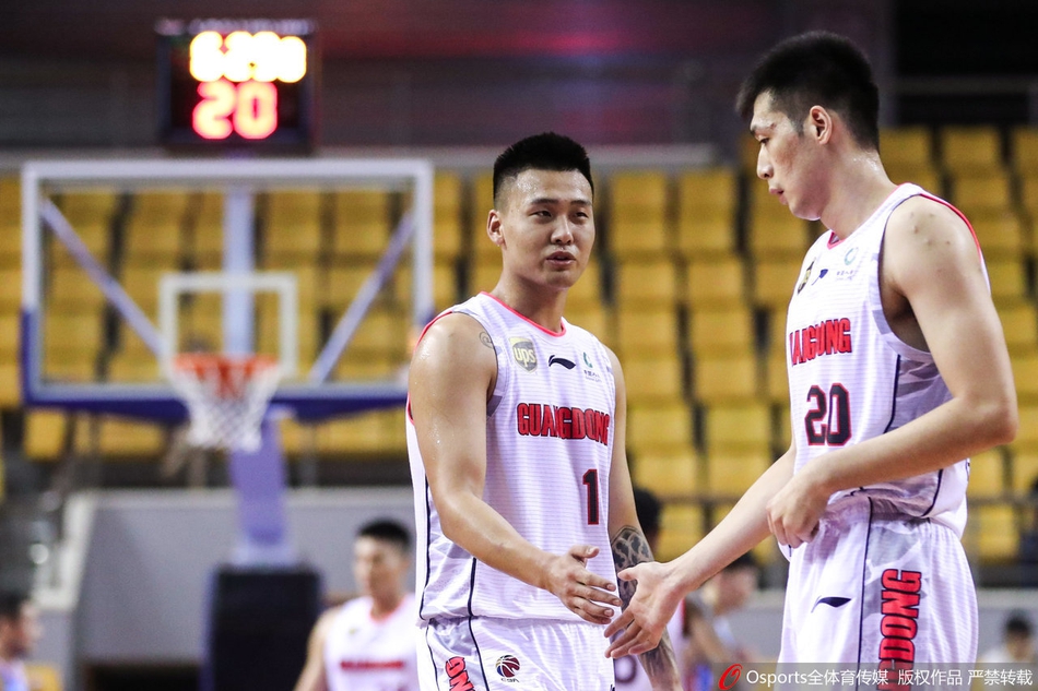 季前赛-赵睿35分广东险胜新疆