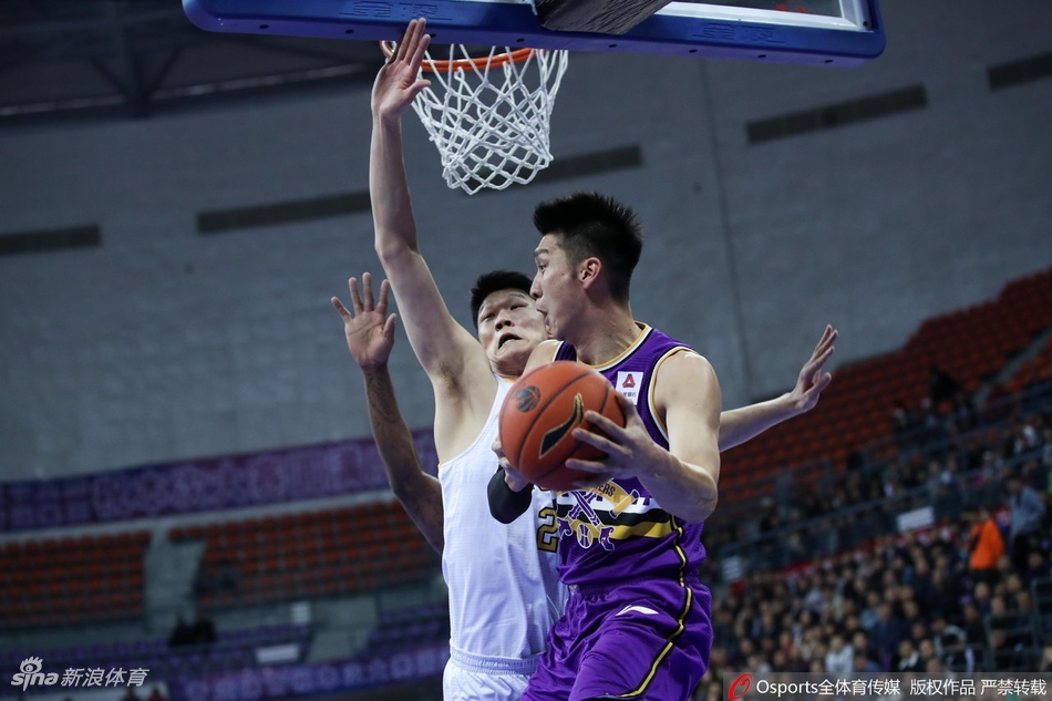 季前赛-状元16分7板北控胜广厦