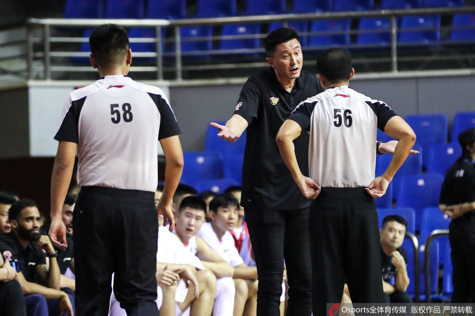 季前赛-赵睿35分广东险胜新疆