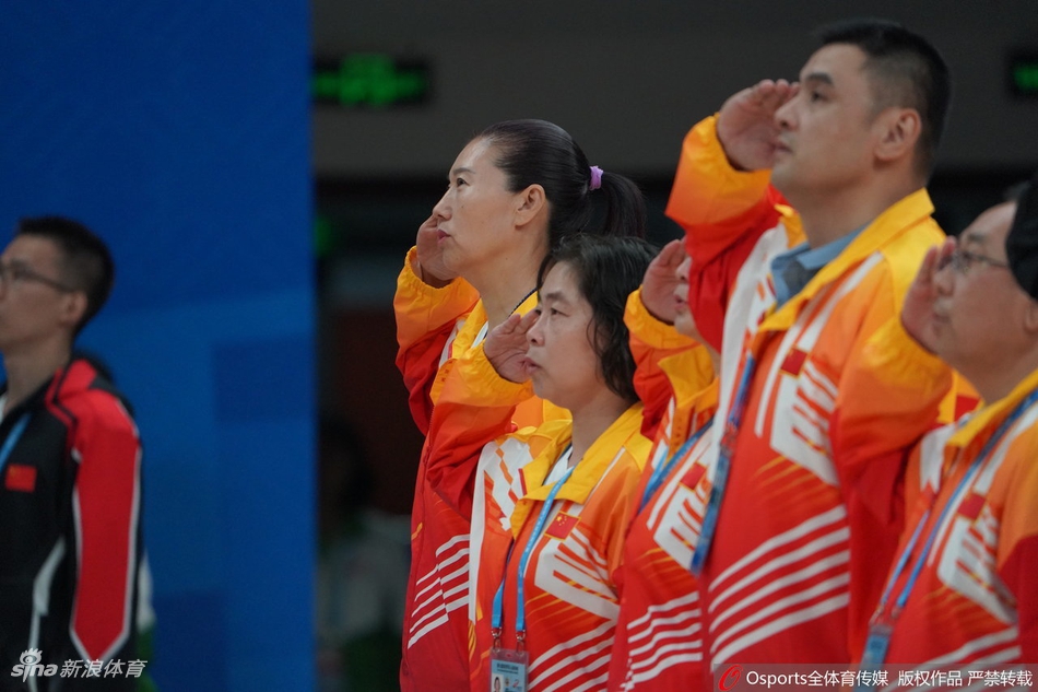 军运会-中国女篮夺得金牌