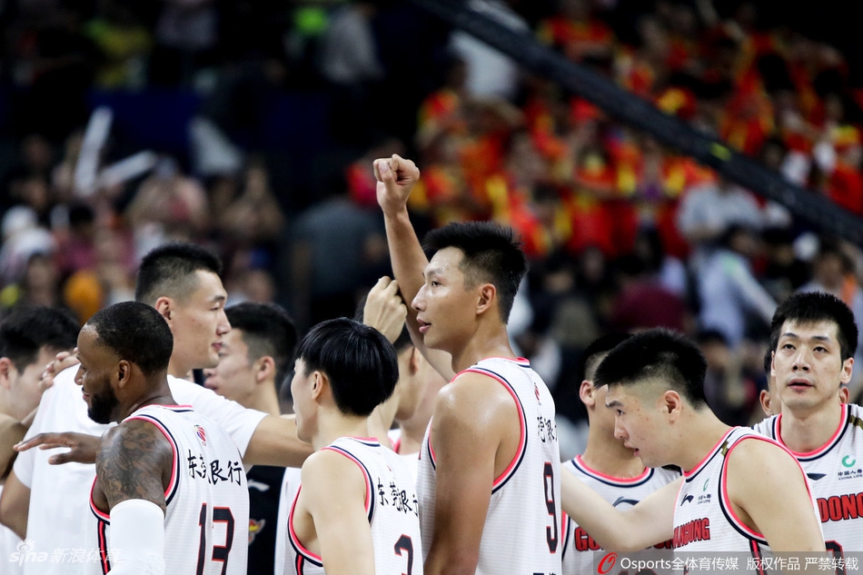 CBA第1轮:广东107-98辽宁