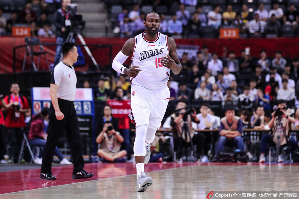 CBA第5轮:深圳109-104北京