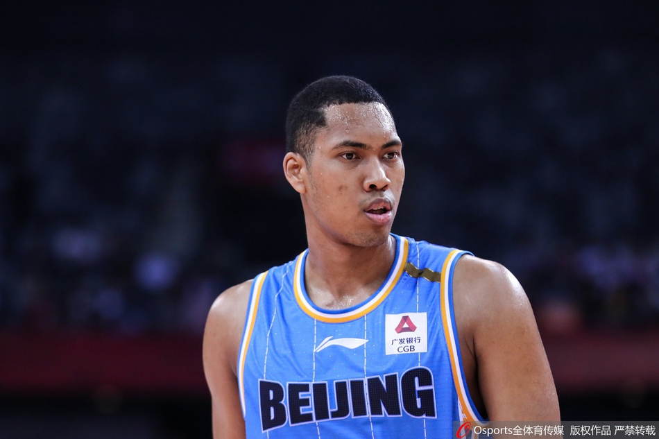 CBA第5轮:深圳109-104北京