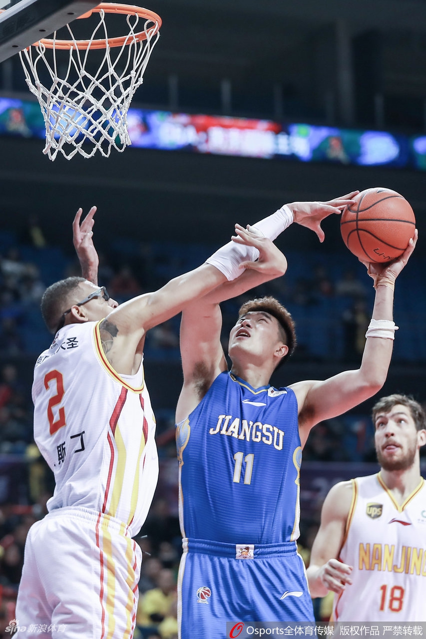 CBA第43轮第二比赛日精彩瞬间