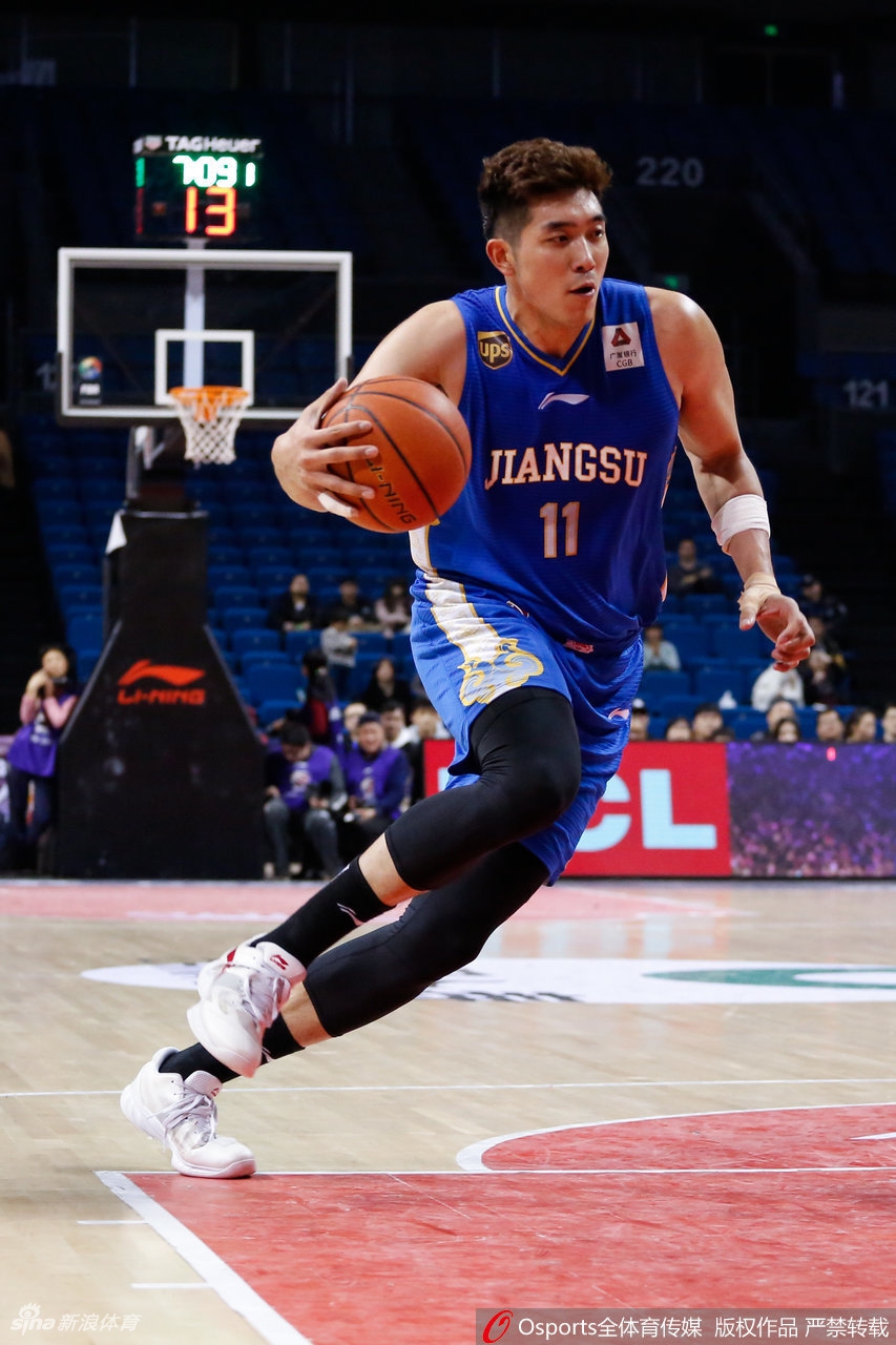 CBA第43轮第二比赛日精彩瞬间