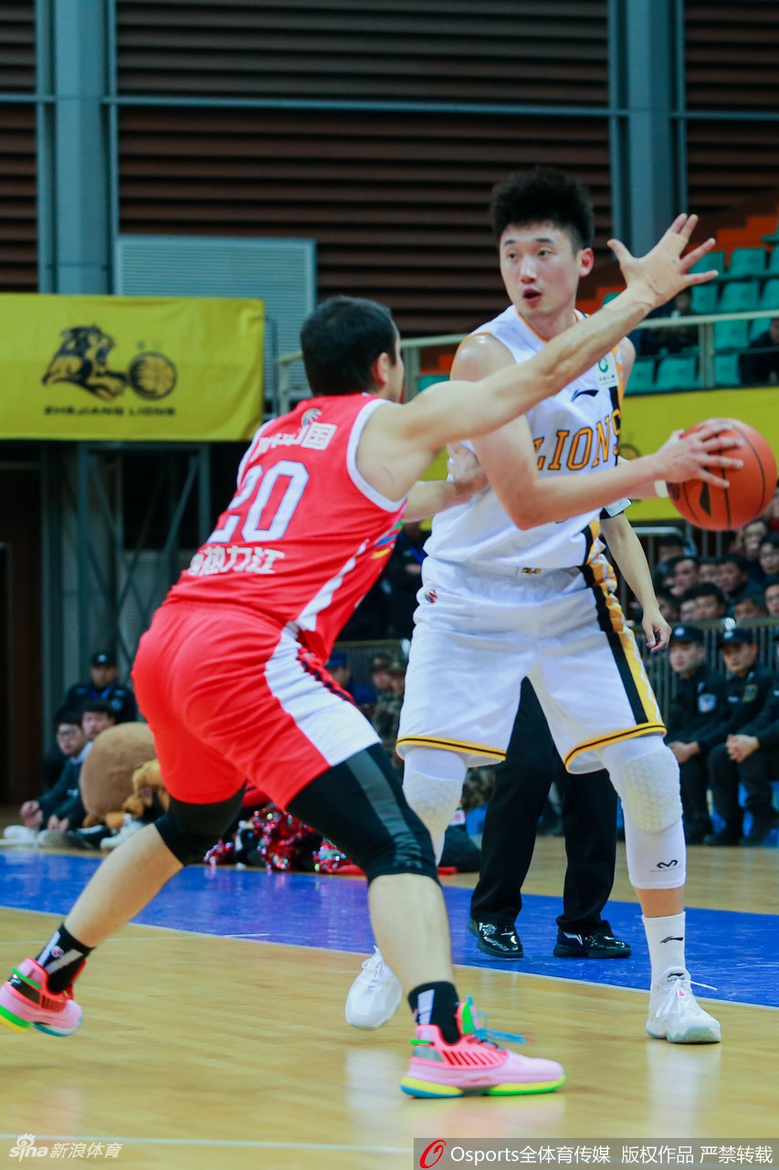 CBA第44轮:广厦117-106广州