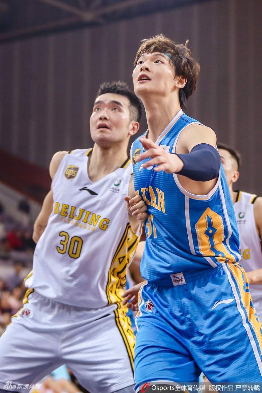 CBA第44轮第二日精彩瞬间