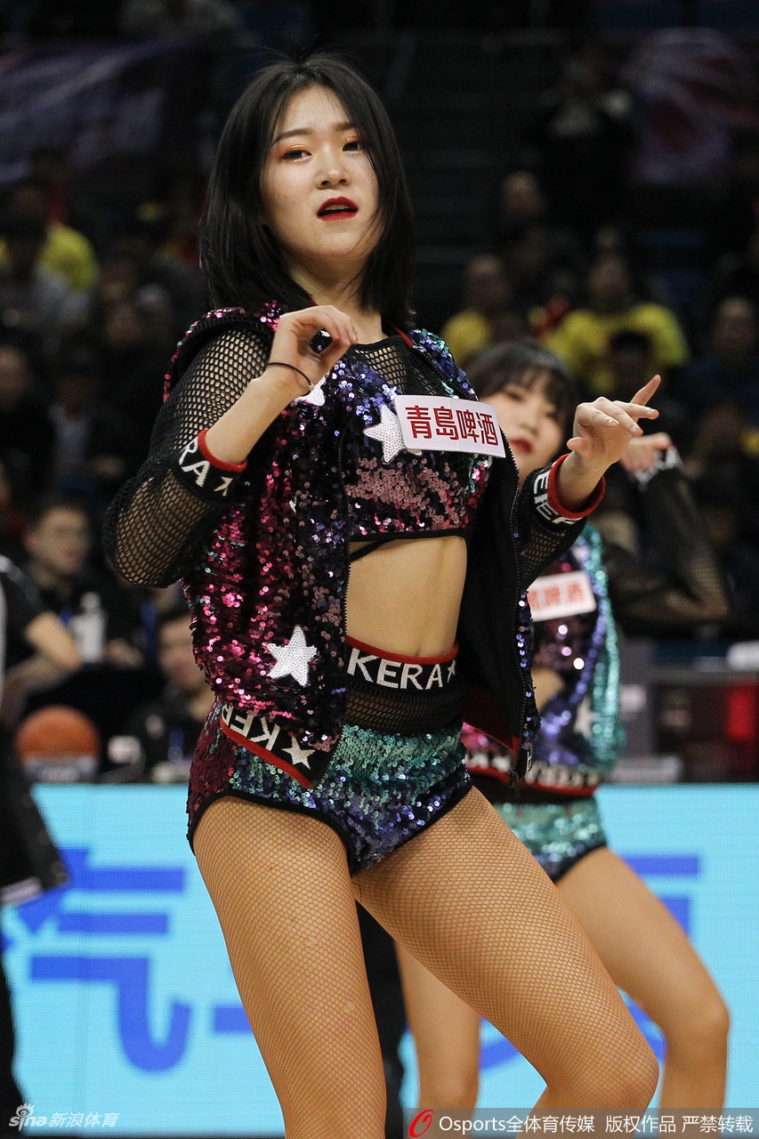 青春无敌！同曦篮球宝贝激情似火