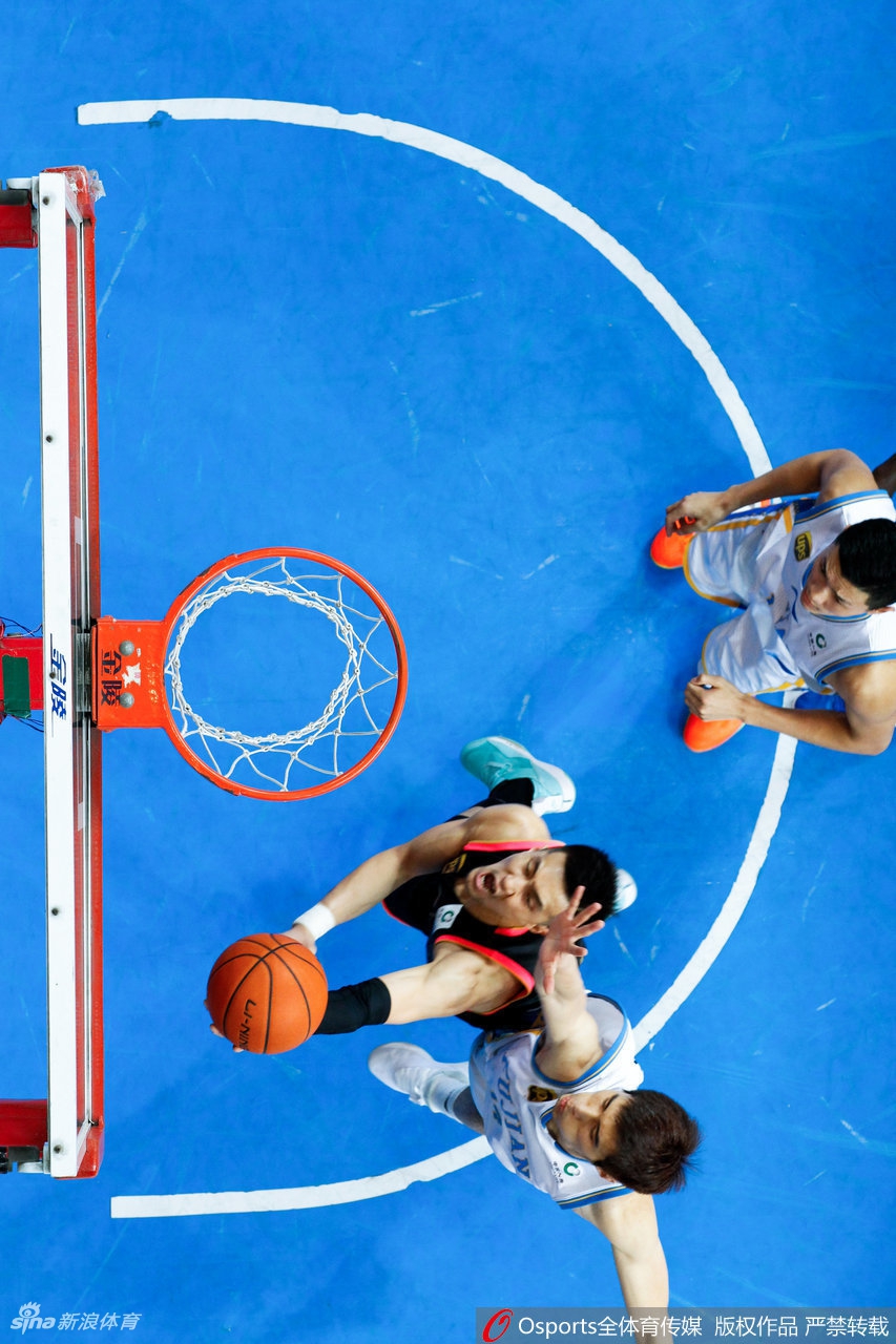 CBA1/4决赛：福建102-106辽宁