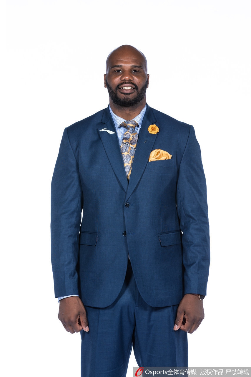 肯帝亚新赛季官方写真出炉